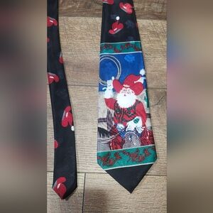 Western Santa Claus tie with red and black design